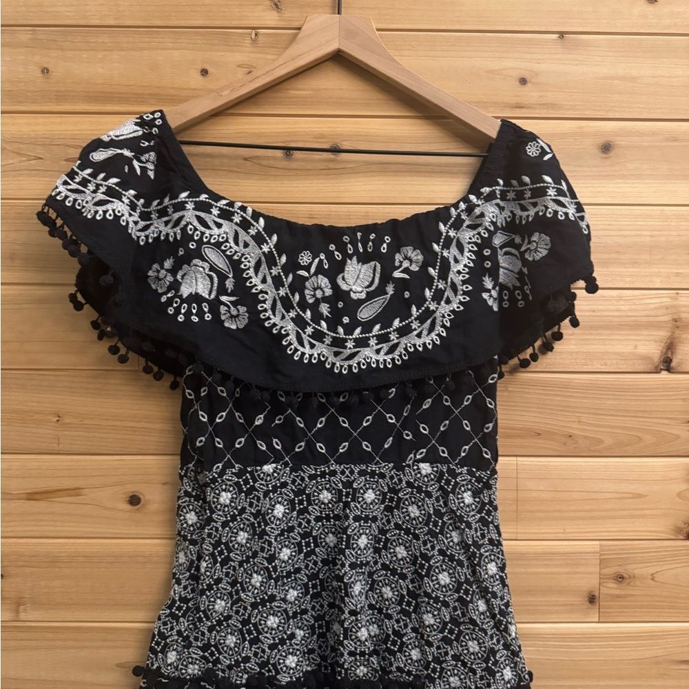 By Anthropologie Size 4 Marisol Off The Shoulder Embroidered Boho Midi Dress - Picture 10 of 16